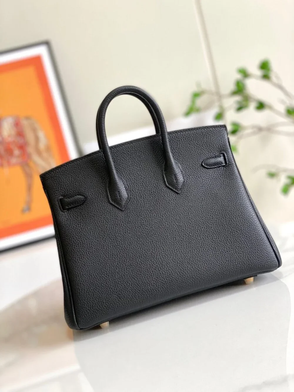 Classic Hermes Bags: A Stylish and Versatile Choice for Elegance